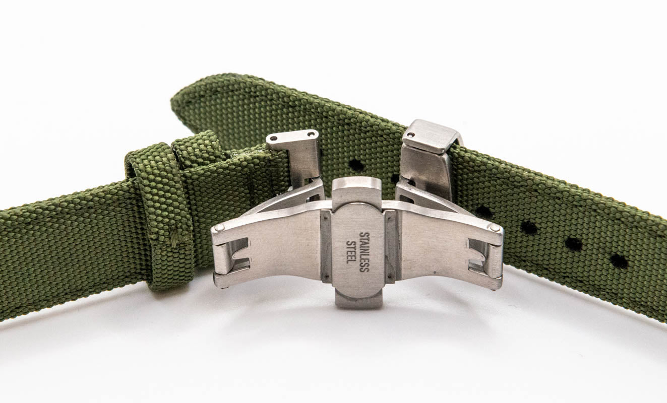 Sailcloth watch strap. Deployment clasp
