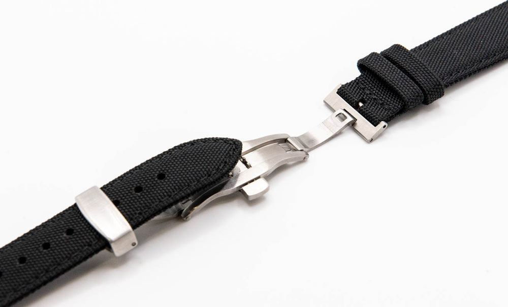 
                  
                    Sailcloth waterproof watch strap. Deployment clasp 18 mm, 19 mm, 20 mm, 21 mm, 22mm, 23mm, 24mm
                  
                