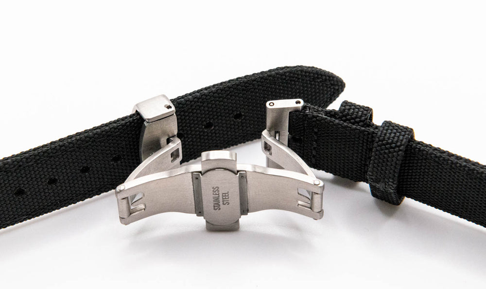 
                  
                    Sailcloth waterproof watch strap. Deployment clasp 18 mm, 19 mm, 20 mm, 21 mm, 22mm, 23mm, 24mm
                  
                